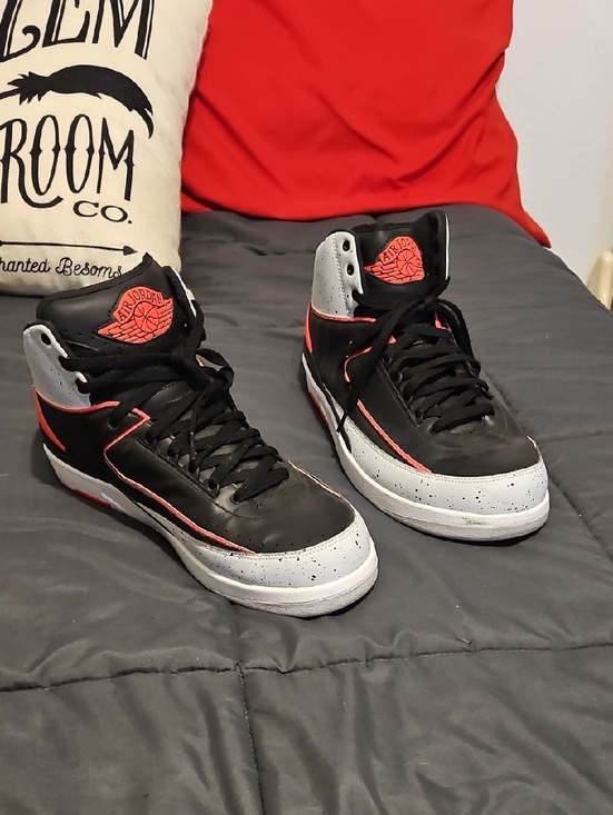 Jordan Other - Air‎ Jordan 2 Infrared 23 Sneakers Size 12